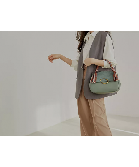 New Item Fashion Who...