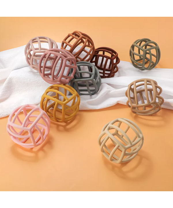 2026 Hot Sale Bpa Free Silicone Maze Teether Ball Organic Silicone Baby Products Round Teething Toy